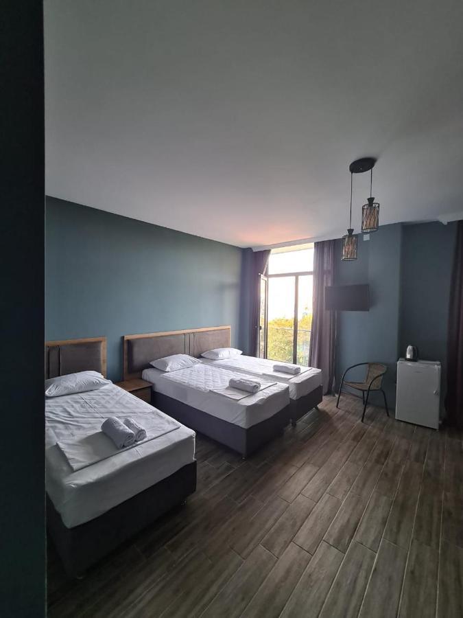 Отель Casa Del Mar Квариати Экстерьер фото