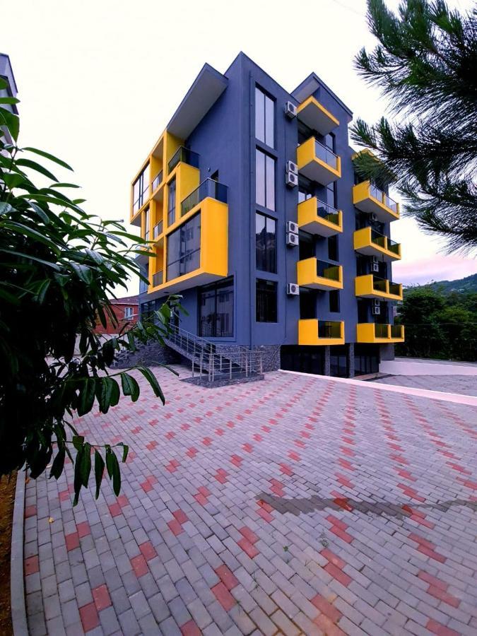 Отель Casa Del Mar Квариати Экстерьер фото